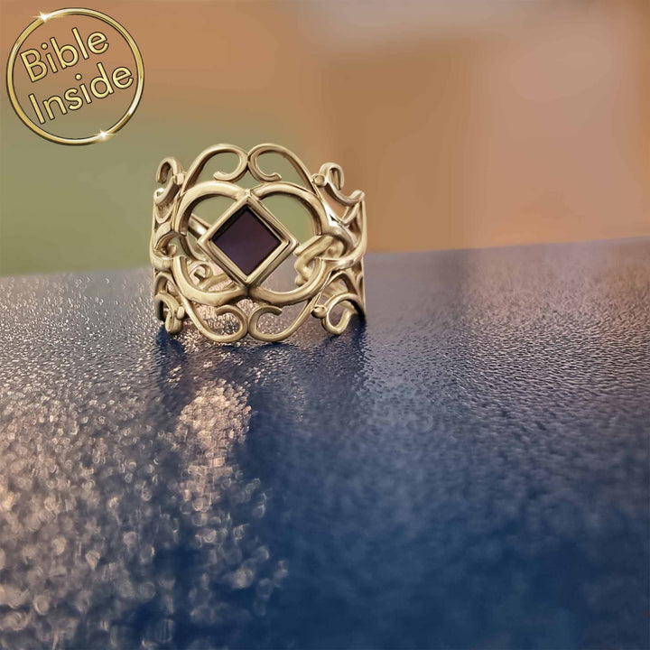 Biblical jewelry with verses engraved in nano technology