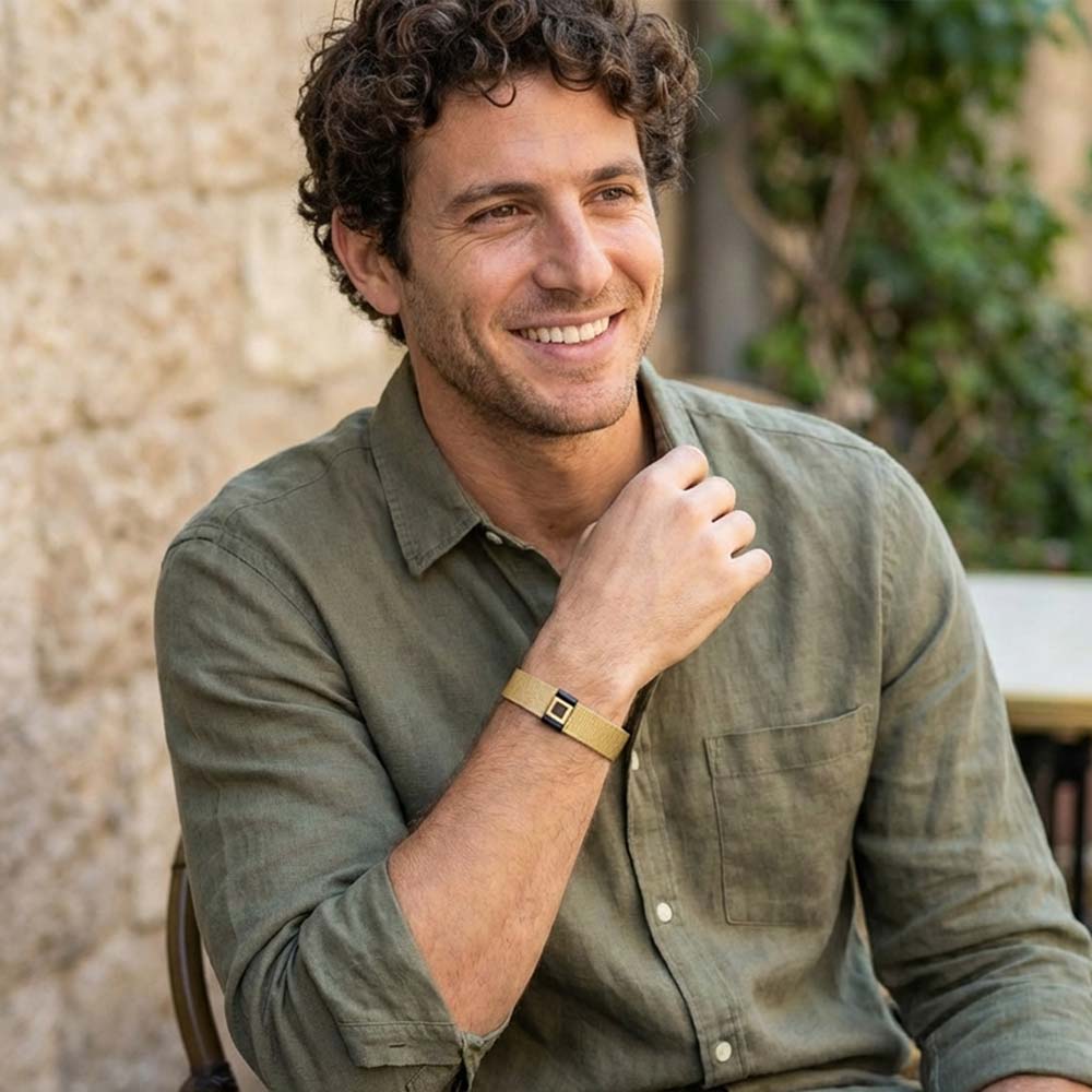 Biblical Christmas gift featuring nano Bible technology in sleek Knox design