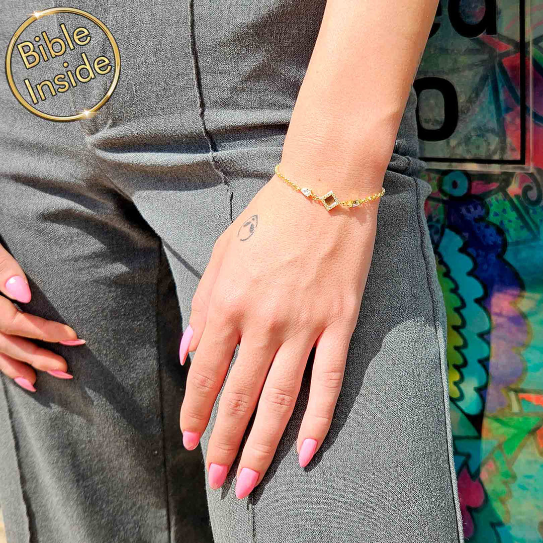 Christians gift rhombus bracelet in silver – My Nano Jewelry