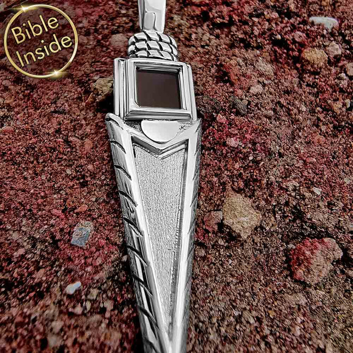 Men's Christian jewelry arrow pendant for spiritual guidance