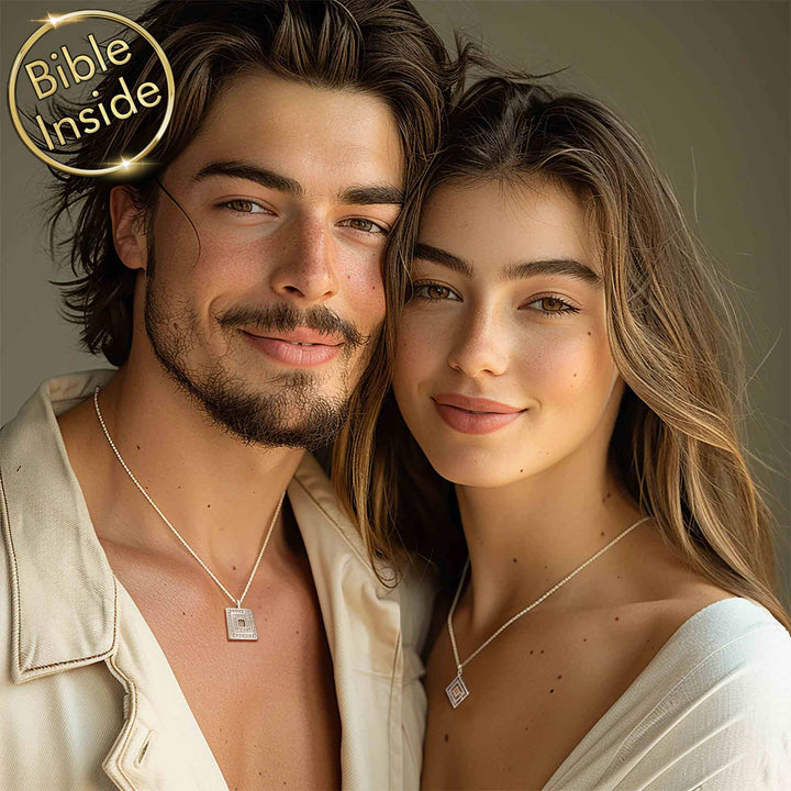 Romeo & Juliet valentine present featuring miniature Bible chip inside