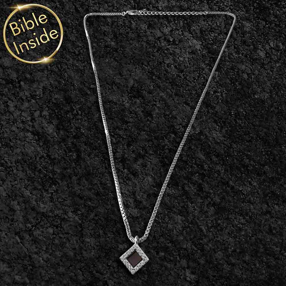 Minimalist Christian necklace for women with rhombus charm silver