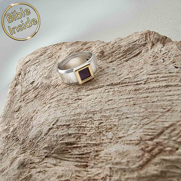 Women's jewelry combining Hercules symbolism with Christian faith